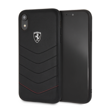 Cargar imagen en el visor de la galería, Forro/ Funda Ferrari piel acolchonada negro iPhone Xr
