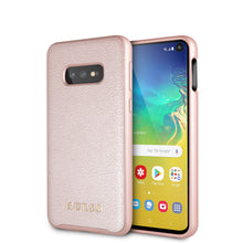 Cargar imagen en el visor de la galería, Forro/ Funda Guess irindescent PU Piel Rosa Samsung S10e
